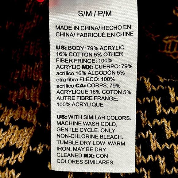 Chico's Poncho Size Medium S/M Plaid Knit Fringe NWOT - Picture 11 of 13